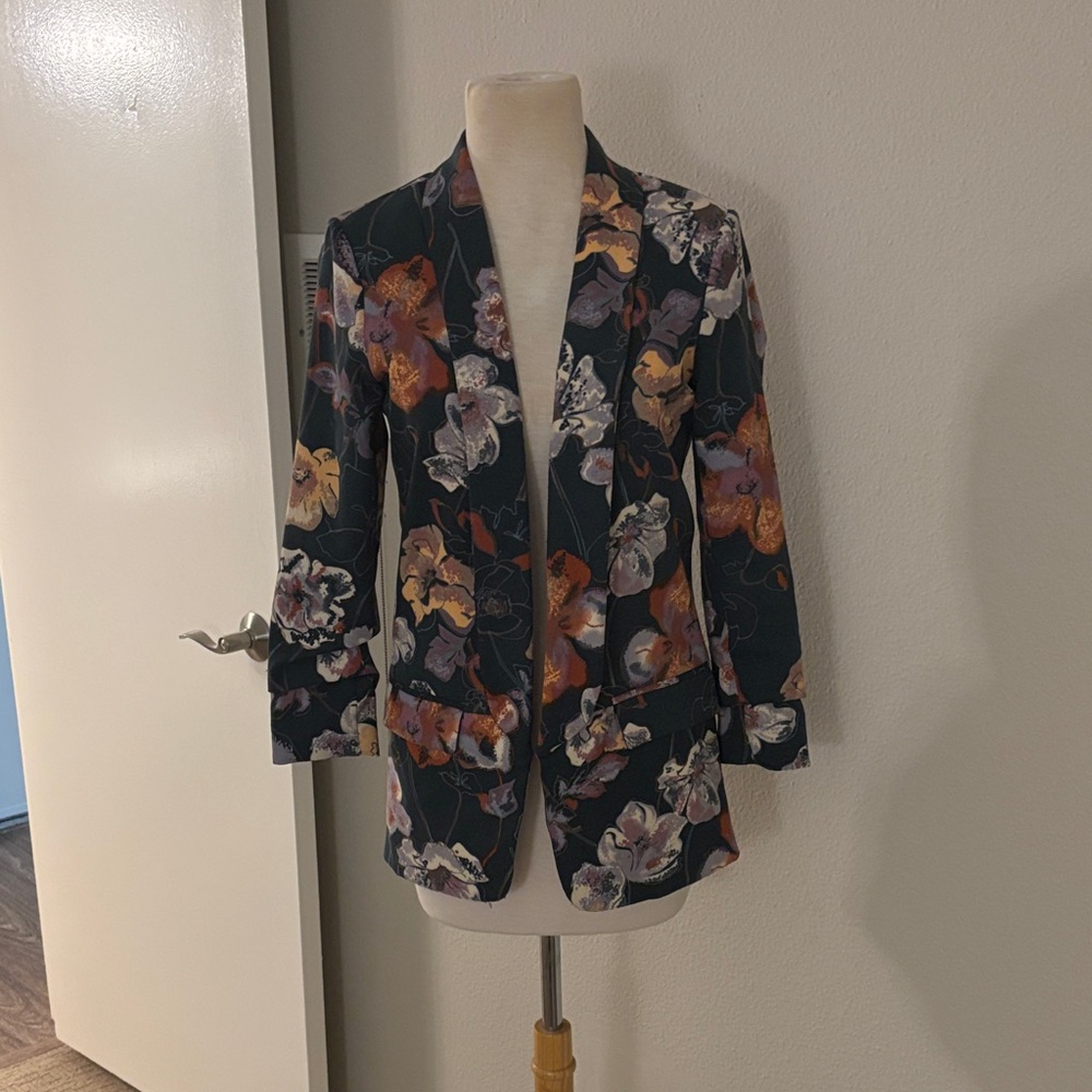 Harlowe & Graham Multicolor Floral Blazer
